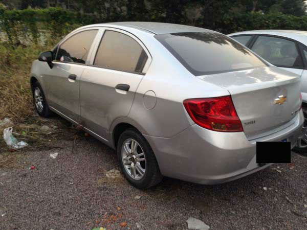 2011年1月 雪佛兰 新赛欧 赛欧三厢1.4自动挡