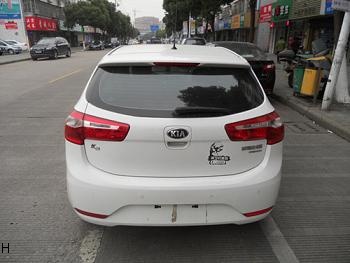 起亚 起亚2厢10排量-西祠汽车