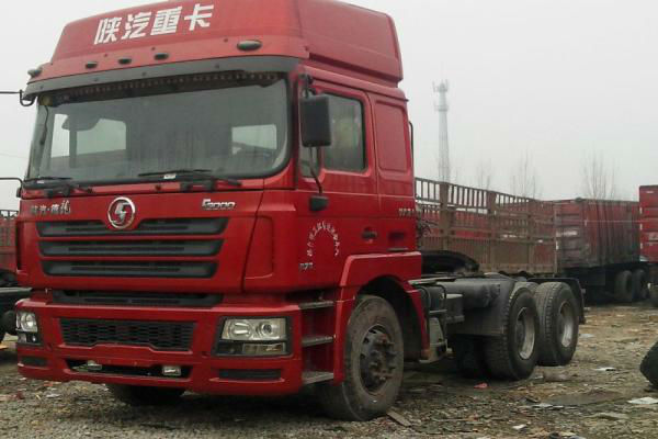 【济宁】2012年8月 陕汽德龙340-375-430马力双驱动半挂牵引车 手动挡