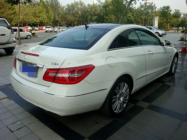 奔驰e260图片大全大图,奔驰e260图片 2010年6月奔驰 e级双门轿跑车 e260 cgi 双门轿跑车