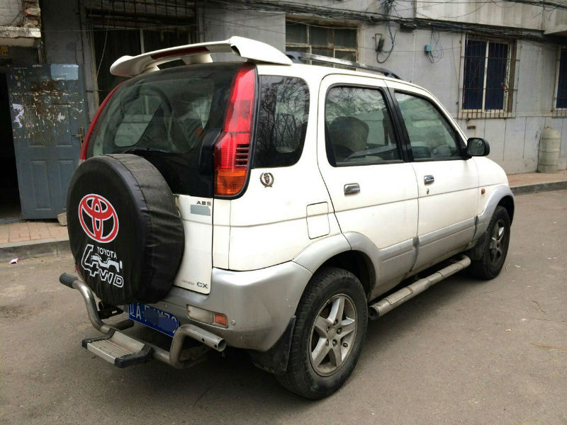 沈阳2004年3月丰田特锐2004款13两驱激情版白色自动档