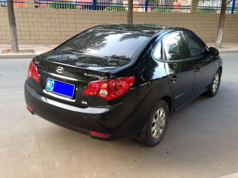 【泉州】2010年5月 现代 悦动 1.6l at gl 黑色 自动档