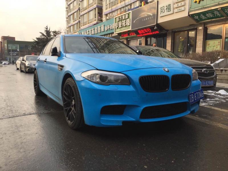 【大连】2013年9月 宝马 宝马5系 535i 3.0t 设计套装 蓝色 自动档