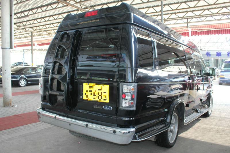 【中国】2008年11月 福特 e250 2008款 5.4l 自动 蓝色 自动档