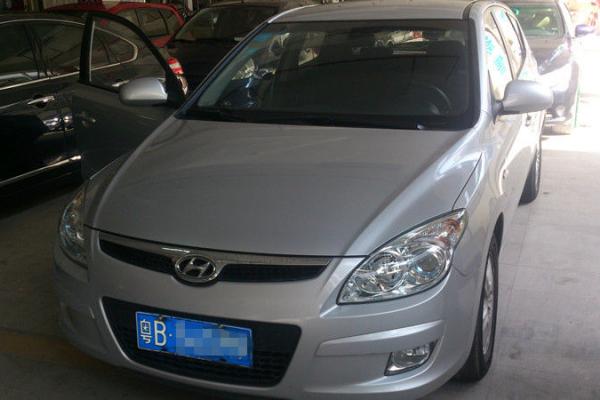 【深圳】2010年2月 现代 i30 1.6 自动舒享型 7万