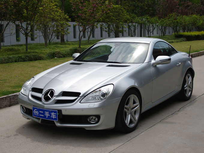 上海2009年9月奔驰奔驰slk级1447款slk350银灰自动档