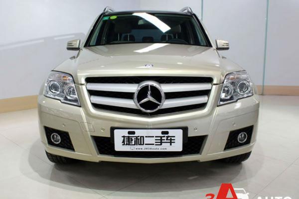 【成都】2011年2月 奔驰 glk glk300 4matic时尚型 36.8万