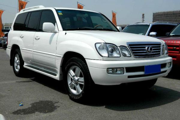 05年6月上牌的雷克萨斯(凌志)lx4700,目前实表行驶9万公里,最漂亮的