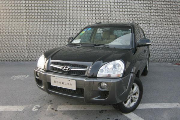 【嘉兴二手车】2010年12月_二手现代 途胜 2.0两驱手动舒适型_价格8.