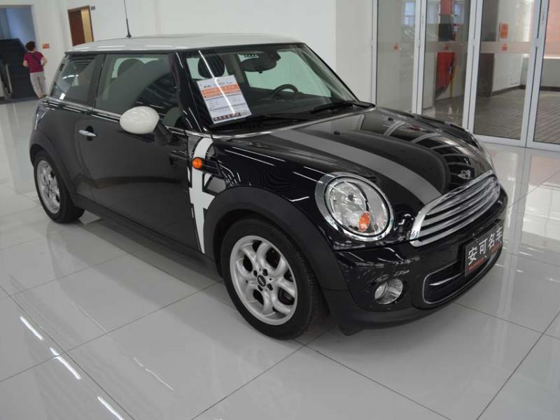 【上海】2011年8月 mini 宝马mini cooper fun 黑色 自动档
