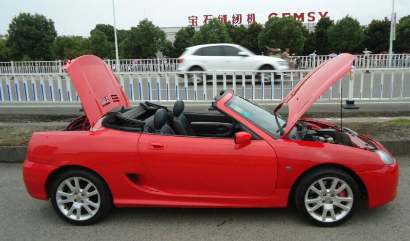 【台州】2009年1月 mg mgtf 1.8t 自动敞篷车跑车 红色 自动档