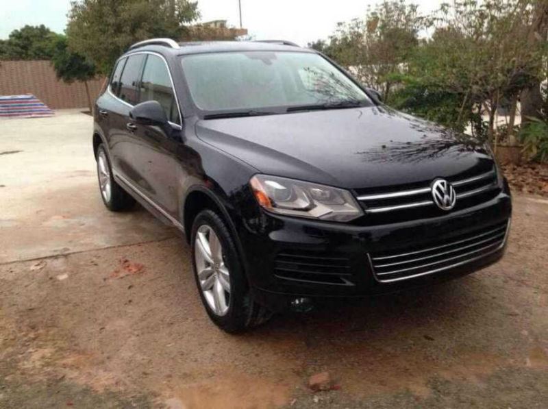 【常州二手车】2012年11月_二手大众 途锐 12款的黑色途锐_价格48.58万元_华夏二手车网