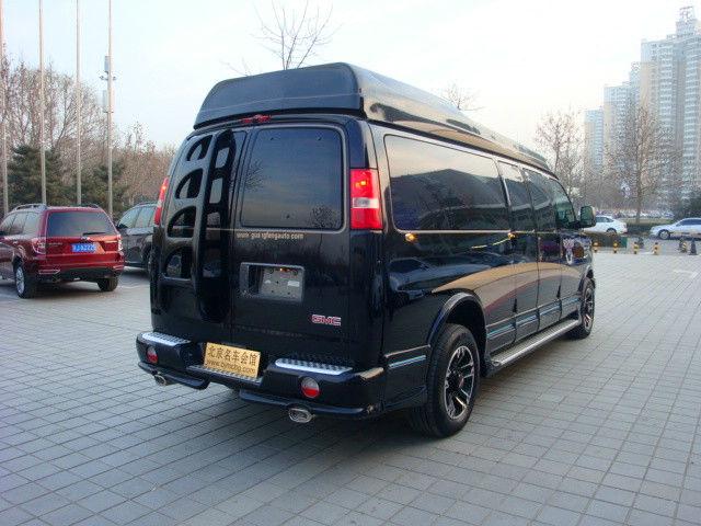 【北京】2012年12月 gmc 吉姆西房车 6.0 领袖级至尊版 黑色 自动档
