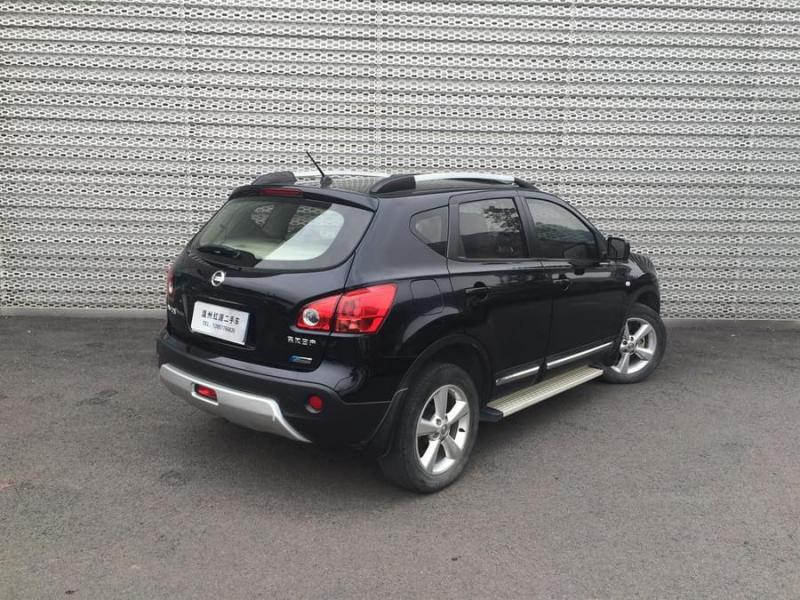 【温州】2011年9月 日产 逍客 2.0xv 雷 cvt 2wd 黑色 自动档