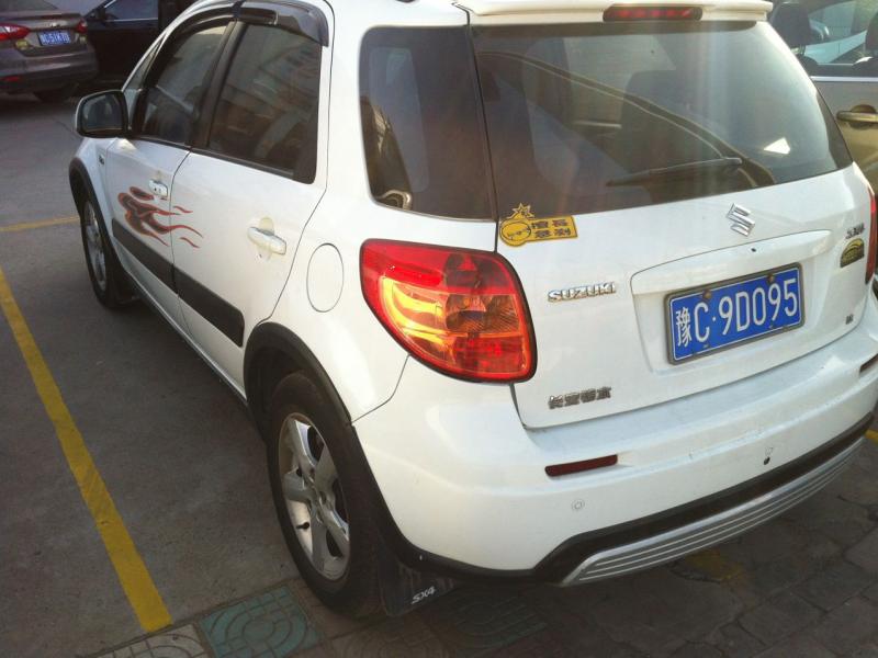 轿车 铃木 长安铃木 洛阳二手天语sx4 近年二手天语sx4比较 车辆详情