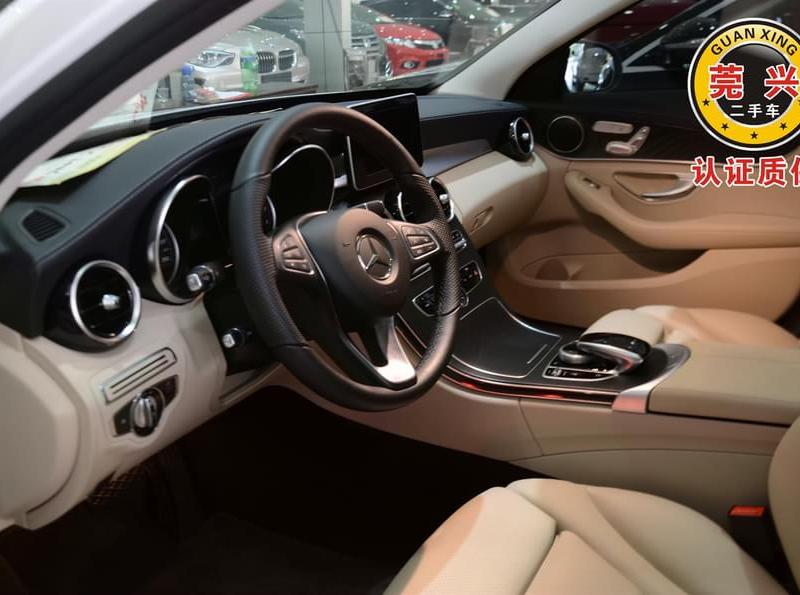 【东莞】2014年10月 奔驰 奔驰c级 c 200l 运动型 白色 自动档