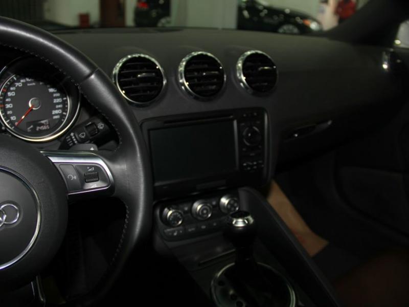 【上海】2012年9月 奥迪 奥迪tt 奥迪tt 2012款 tt roadster 2.