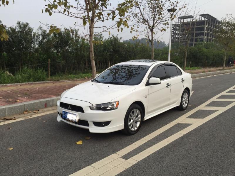 轿车 三菱 东南汽车 佛山二手翼神 近年二手翼神比较 加入对比 收藏