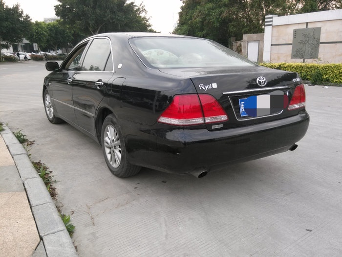 【厦门】2005年5月 丰田 皇冠 2005款 皇冠 3.0l royal e 自动档