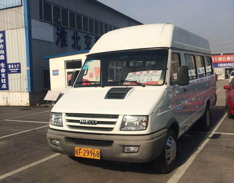 淮北到南京的汽车高清图片