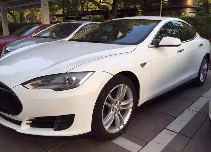 【杭州】2014年8月 特斯拉 model s 2014款 model s 85 白色 自动档