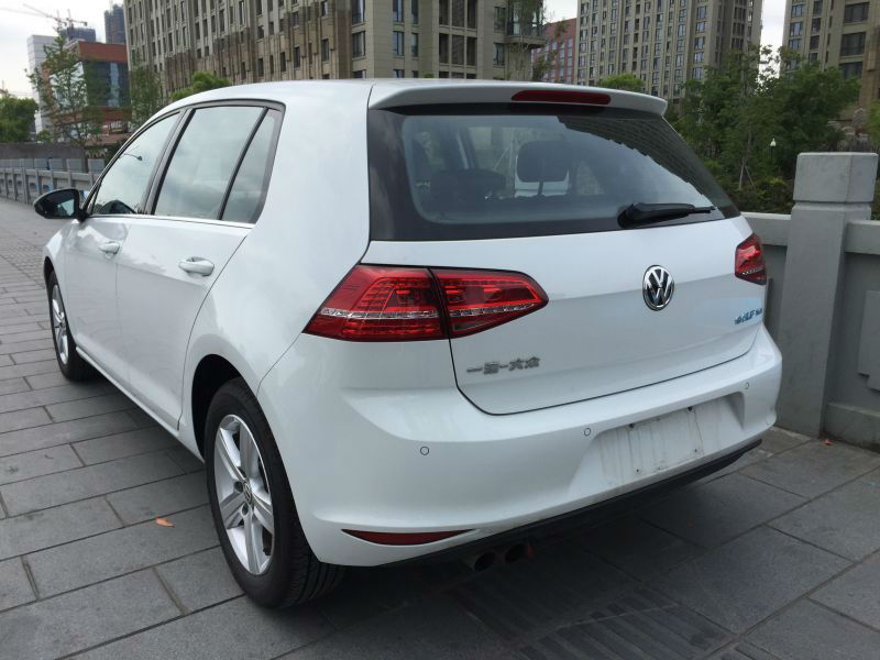 【宁波】2014年6月 大众 高尔夫 7 1.4tsi 豪华型 白色 手自一体