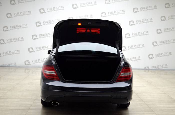 【郑州二手车】2014年9月_二手奔驰 c级 2013款 奔驰c级 c 260 优雅型