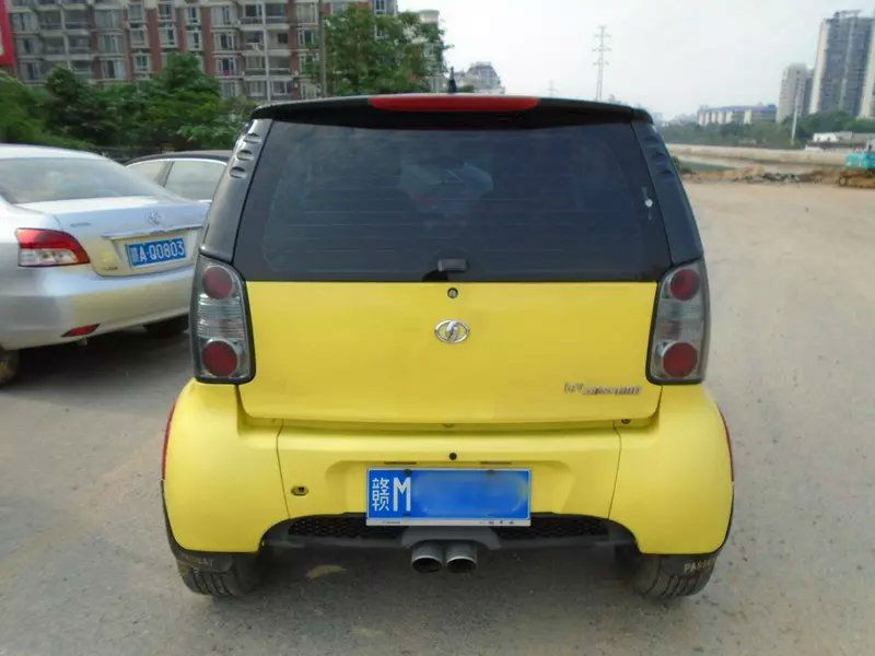 南昌2009年10月双环小贵族2009款11标准型黄色手动挡