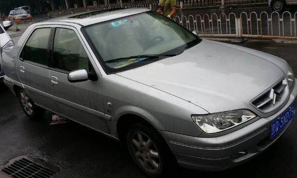 【北京】2006年1月 雪铁龙 爱丽舍 1.6 时尚型 灰色 自动档