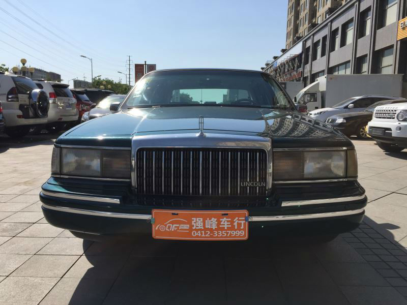 【鞍山】1995年12月 林肯 城市 林肯城市towncar 4.6自动 绿色