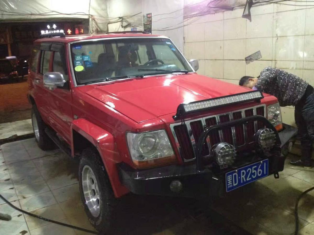 【佳木斯】2004年1月 jeep 北京jeep 2004款 2.5l 4x4 自动档