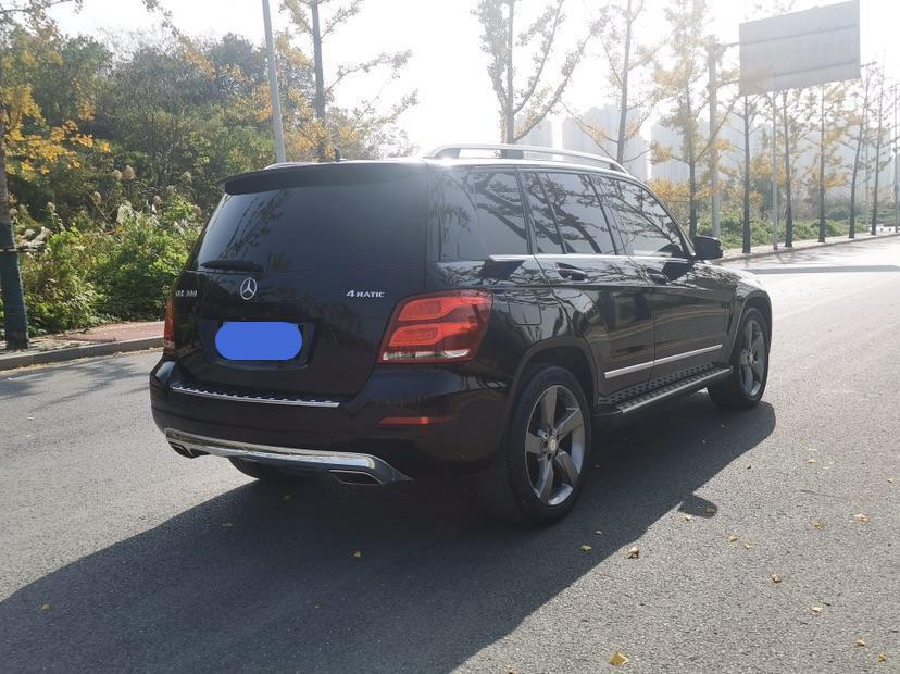 奔驰 奔驰glk级 2013款 glk 300 4matic 动感天窗型图片