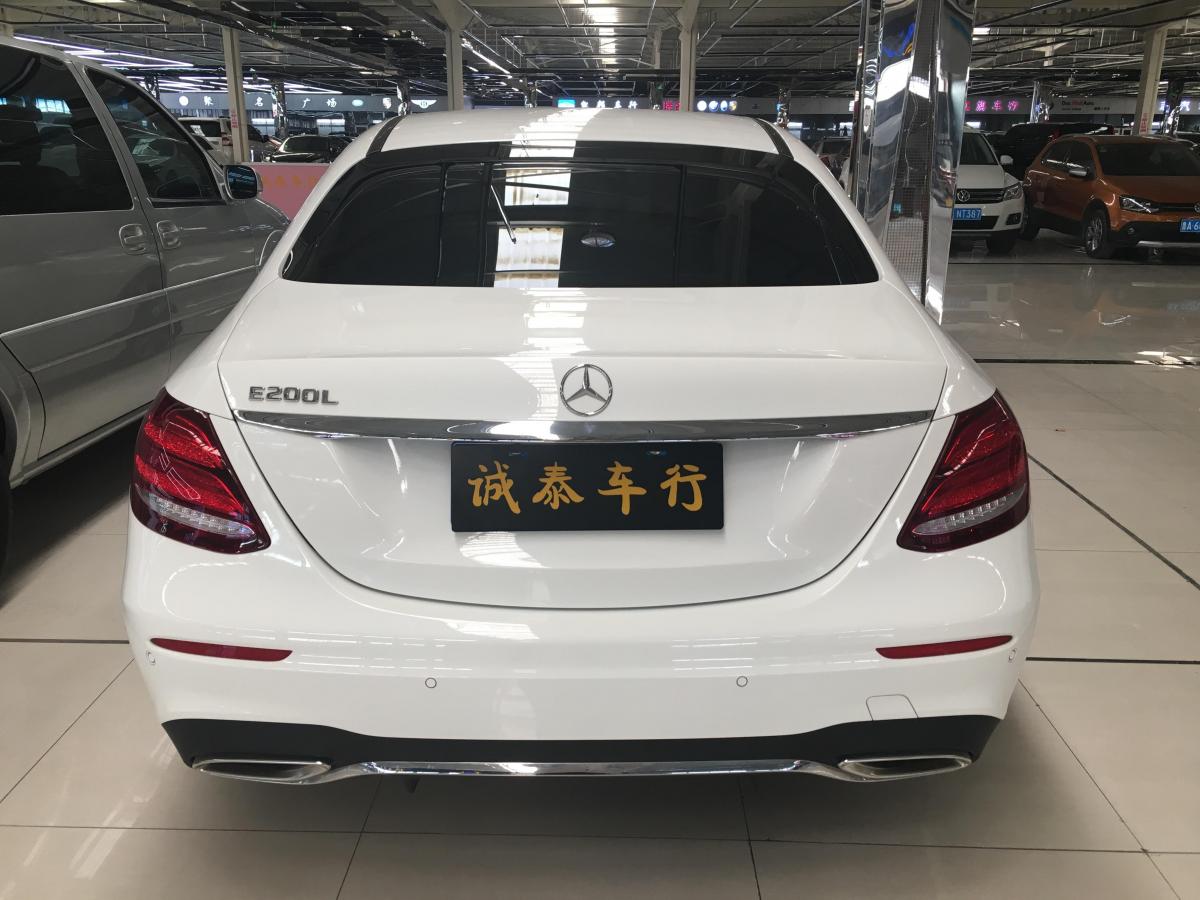 2018年04月奔驰 奔驰e级  2018款 e200l 2.0t 运动型