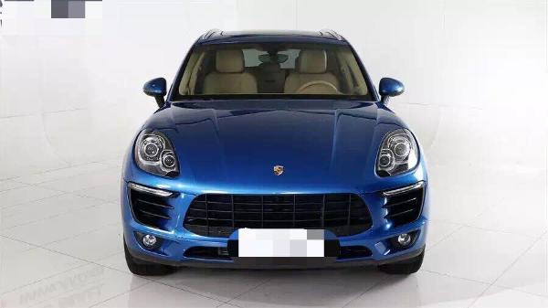 【深圳】2015年3月 保时捷 macan 2.0t 蓝色 自动档