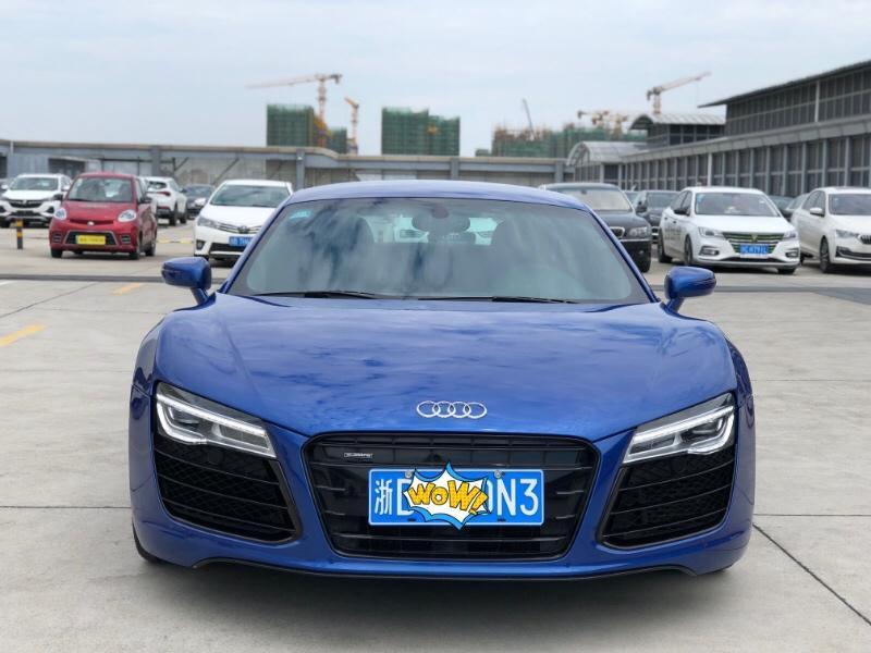 奥迪r82014款,奥迪r82016款 【宁波】2014年3月 奥迪 奥迪r8 2014款 5.2 fsi quattro 自动档