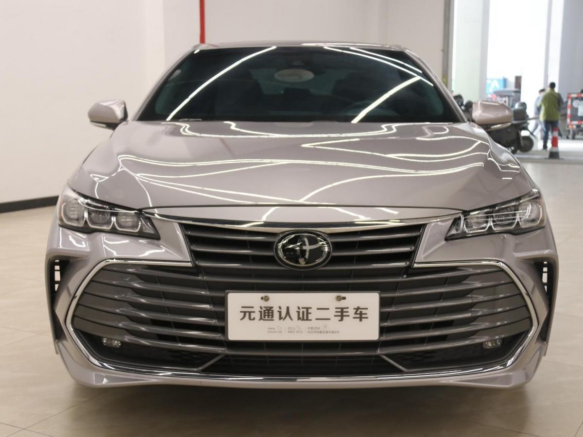 丰田 亚洲龙 2019款 2.0l 豪华版图片