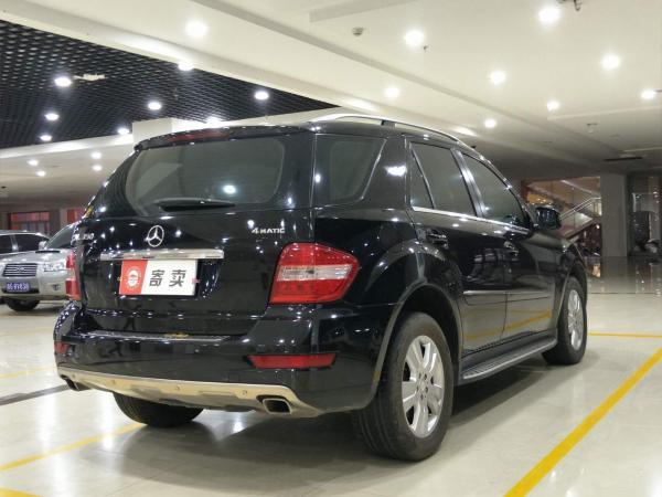 2011年11月奔驰 ml级 2010款 ml300 3.0l 4matic