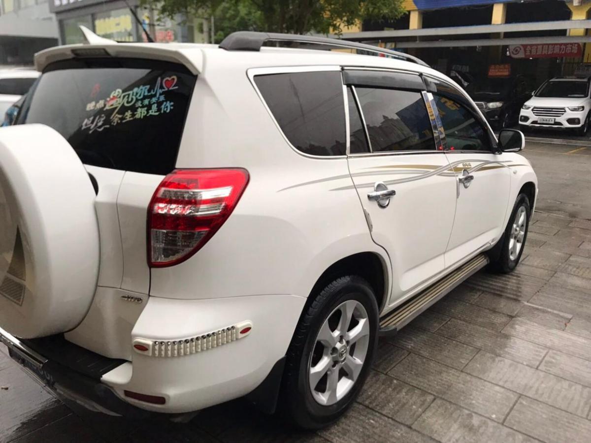 丰田 rav4荣放 2011款 2.0l 自动经典版图片