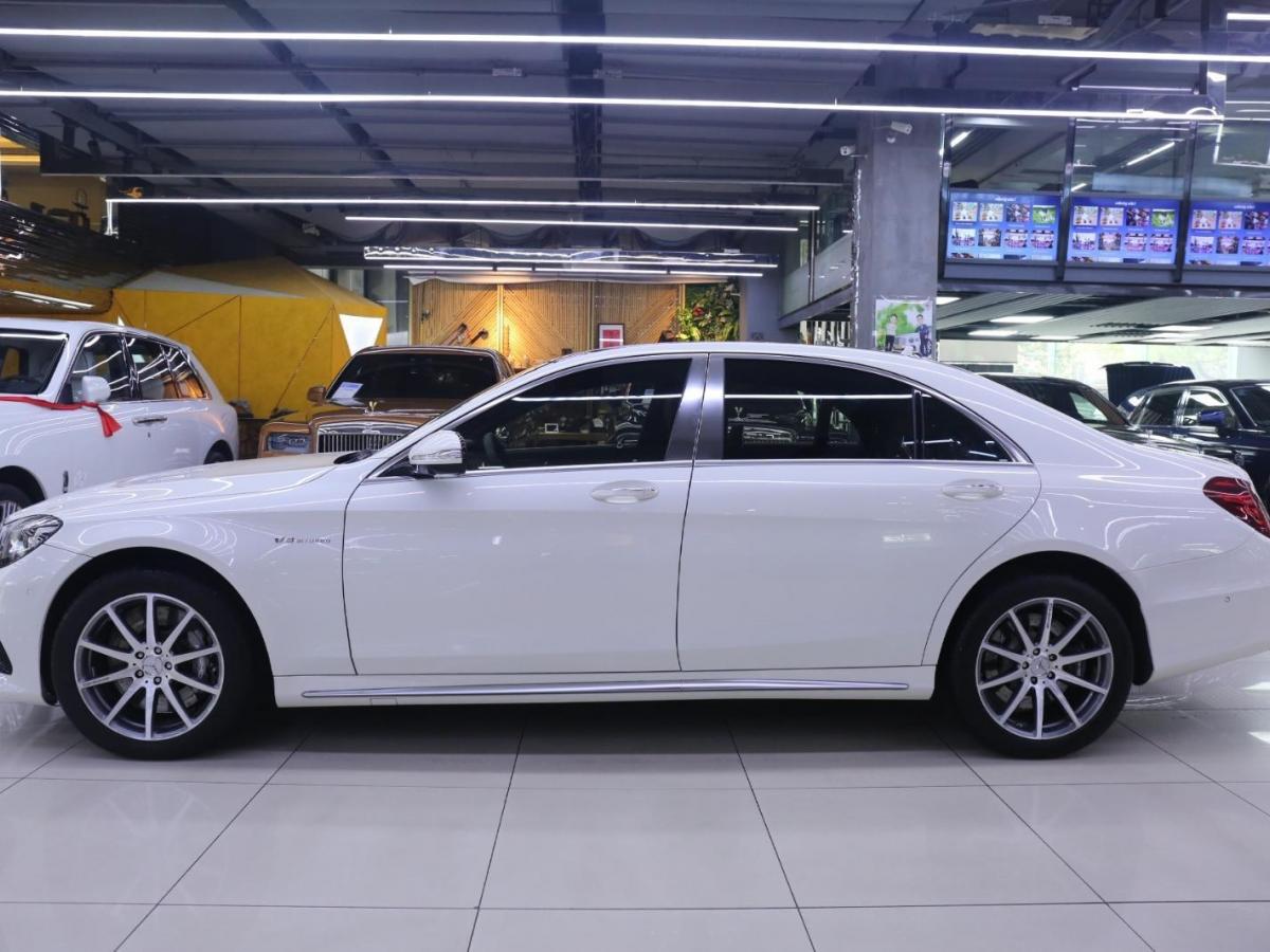 奔驰 奔驰s级amg 2014款 amg s 63 l 4matic 白色 自动档对价格不