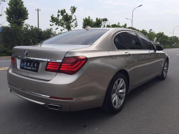 2013年5月宝马 宝马7系 2013款 730li 3.0 领先型