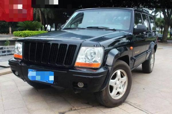 【福州】2004年11月 jeep jeep2500 2004款 北京jeep 2.5l 4x2 手动挡