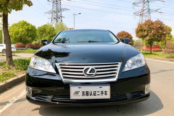 2010年6月雷克萨斯es2010款240典雅版