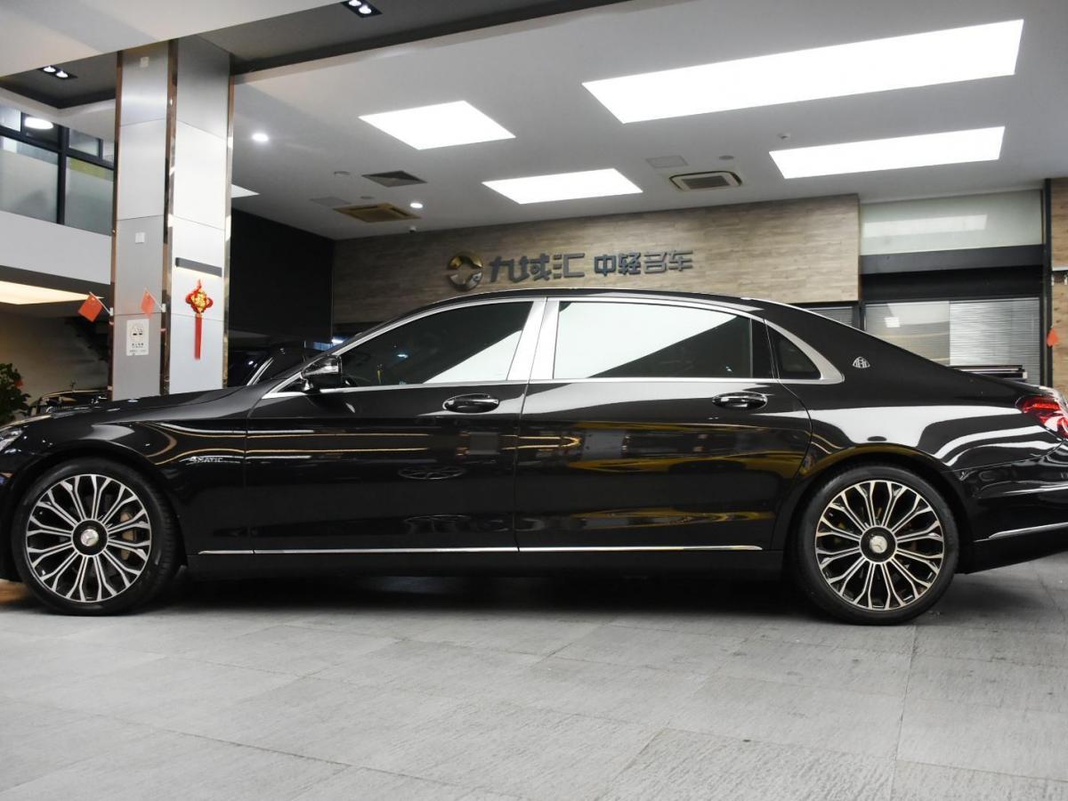 奔驰 迈巴赫s级  2020款 s 450 4matic 典藏版 黑色 自动档对价格不