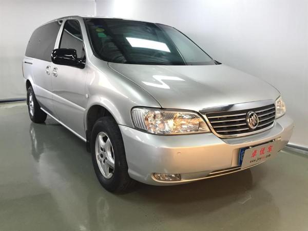 2009年2月别克 gl8 2.5l 舒适版ct2