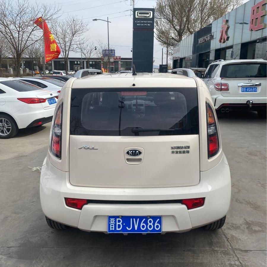 【大同】2015年7月 起亚 秀尔 2013款 1.6l mt gls 手动挡