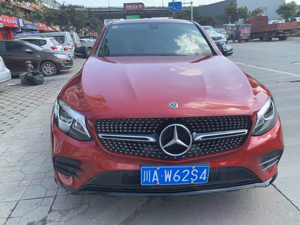 2018年2月奔驰 奔驰glc  2018款 glc300 coupe 2.0t 4matic