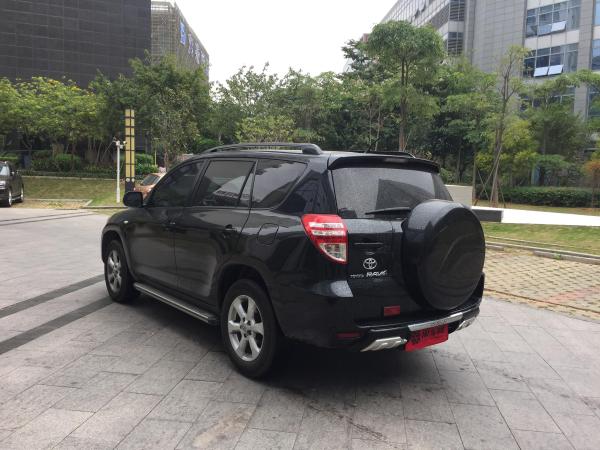 【厦门】2010年4月 丰田 rav4 2.0 经典版 黑色 自动档