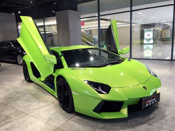 【重庆】2014年9月 兰博基尼 埃文塔多 aventador 2011款 lp 700-4