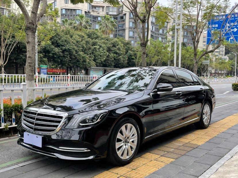 厦门2018年6月奔驰奔驰s级2018款s320l黑色手自一体