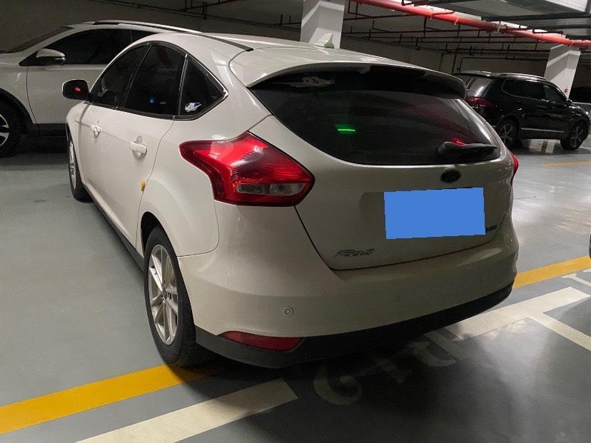 福特 福克斯 2018款 两厢经典 1.6l 自动舒适型智行版图片